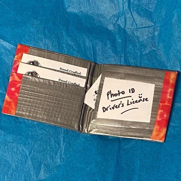 🟢5/$25 𝑯𝒂𝒏𝒅𝒎𝒂𝒅𝒆 Camouflage Duct Tape Wallet - Picture 7 of 9